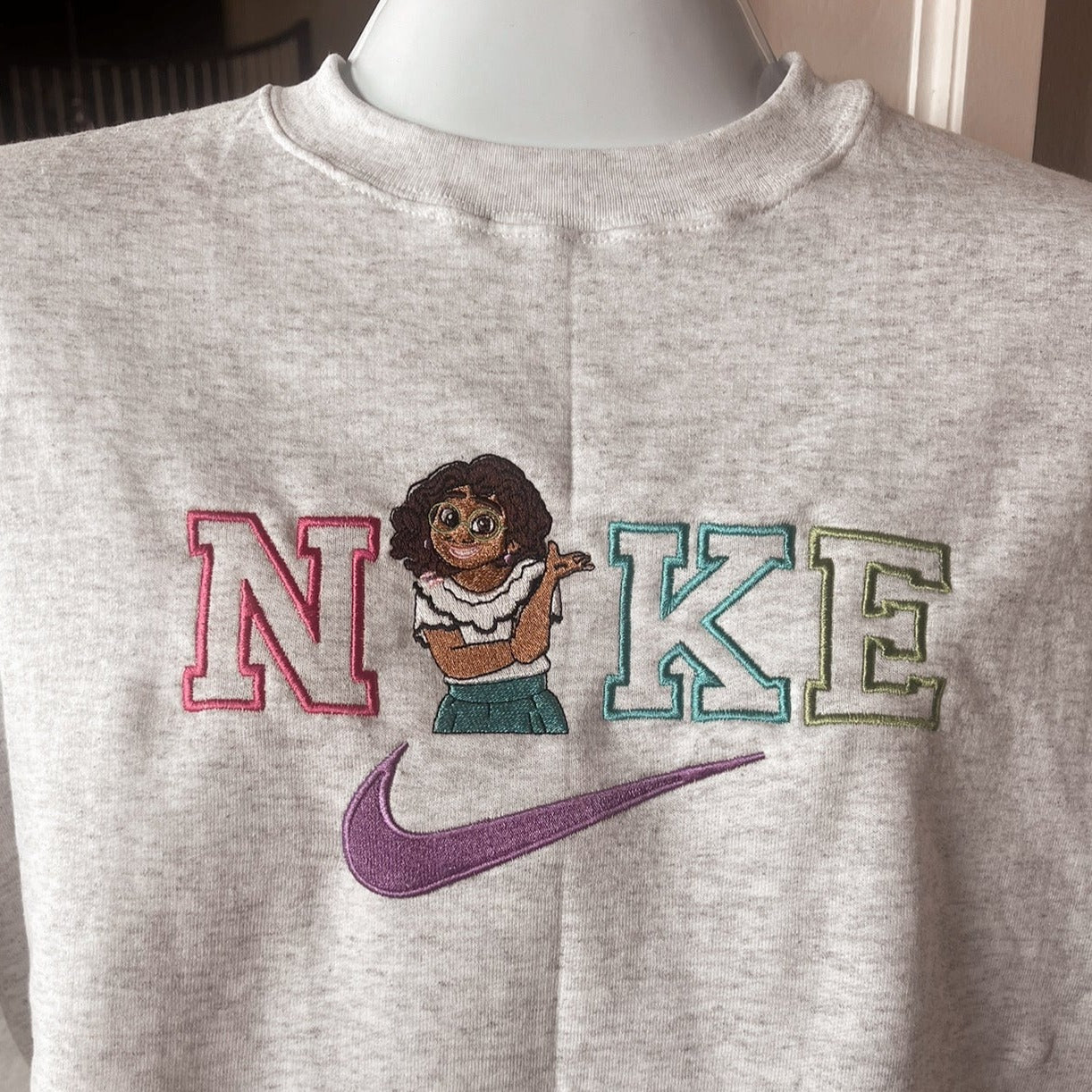 Mirabel Embroidered Crewneck