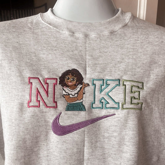Mirabel Embroidered Crewneck